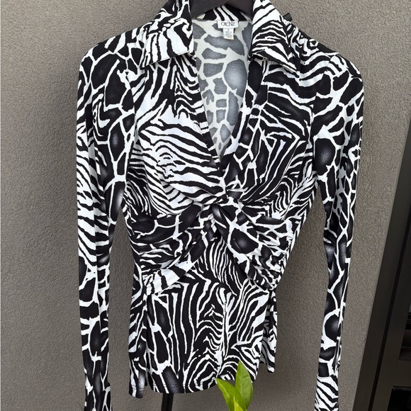 Vintage Cache zebra Black and White Long Sleeve Wrap Shirt - Picture 1 of 8